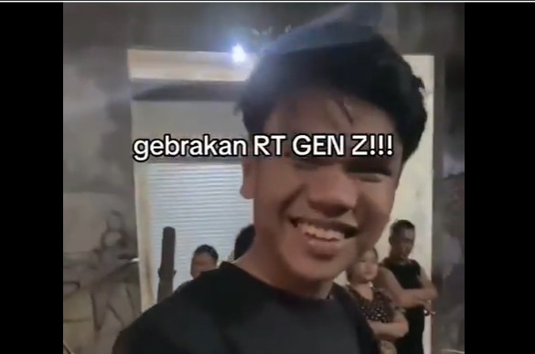 Kisah Inspiratif Sahdan, Pemuda 19 Tahun yang Jadi Ketua RT di Jakut dan Bikin Aksi Nyata